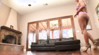 XXX HOUSEWIFE MILF