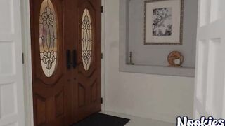Andie Anderson, the chubby blonde MILF, gives titjob & gets slammed from behind