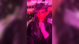Demon Jana's Tempting Lollipop Adventure: A Mesmerizing Display