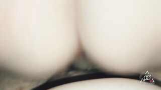 Amateur Beauty Takes Control with Intense Anal Ride