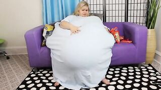 SSBBW Feedee Ivy Davenport Eats Until She Pops Explodes