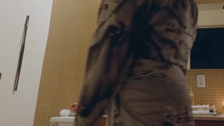 Lily Thot's Wild Encounter with the Toilet Goddess: A Rough Adventure Awaits!