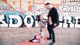 Yemaya Gonzalez Shows Off Her Wild Side in an Outdoor Adventure - MAMACITAZ