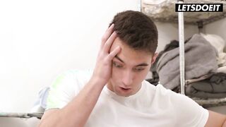 Busty Step Sister Gets Stuck In The Washing Machine - HORNY HOSTEL