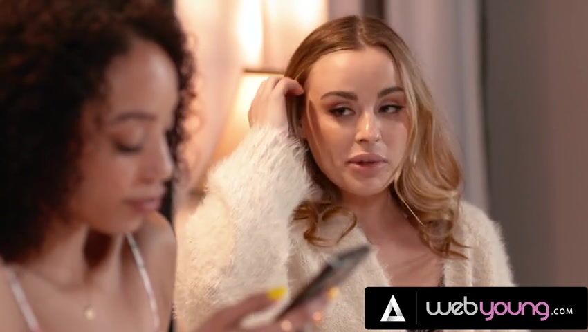 Lonely Petite Alexis Tae Has Passionate Sex With PAWG Roommate Anna Claire Clouds