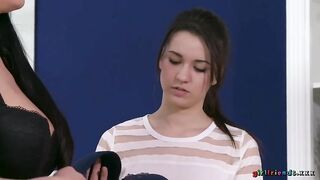 Big tits bra try on haul for best friends - Girlfriends.XXX