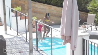 Lesbea Big ass big tits ebony Latina Boni lesbian sex with Spanish blonde