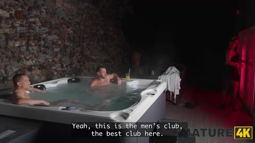 MATURE4K. Friends know what to give for his friend Birthday