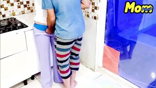 شوهرم خونه نبود پسر همسایه رو آوردم خونه.چه کیری داشت لعنتی( پر از حرفهای سکسی)