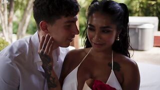 Yasmina Khan's Wild Valentine's Surprise: An Intense Anal Adventure!