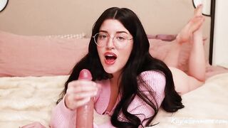Intimate Moments with Kayla Summers: A Playful Glasses Challenge - Full Video