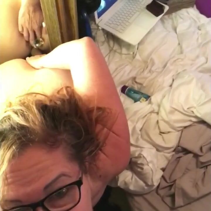Curvy Cougar's Sensual Mirror Play with Glass Dildo and Intense Pleasure