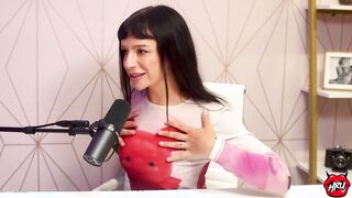 April Olsen's Journey: From Camming in Grandma's Basement to Mastering Strap-on Skills and Life Beyond Porn