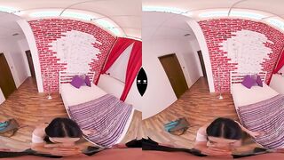 VR Adventure: My Exciting First Trip in a Virtual Hostel