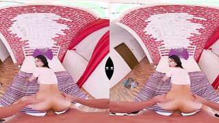 VR Adventure: My Exciting First Trip in a Virtual Hostel