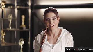 Rocco Siffredi's Wild Encounter: Fit Babe Peachlollypop's Gym Adventure Takes an Unexpected Turn!