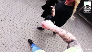 Sidney Dark and Harleen Van Hynten in a Public Casting Adventure with a Naughty Bonus Scene