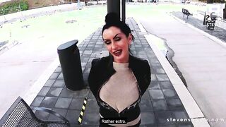 Sidney Dark's Casting Couch Encounter with a Hot Milf in POV Reality Scene