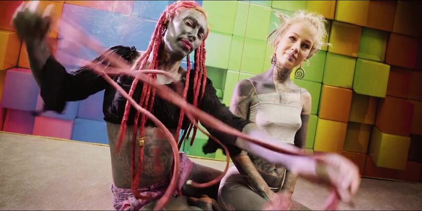Anuskatzz and Lily Lu's Shibari Masterclass: Learn Bondage Techniques with Petite Blondes