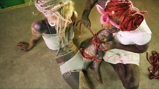 Learn Shibari with a Frog Tie Tutorial Featuring a Tattooed Blonde in a Bondage Workshop