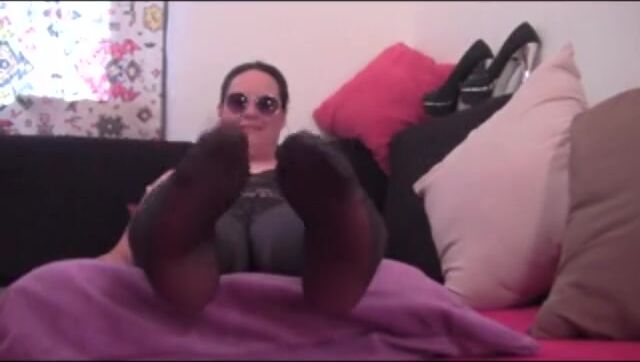on my nylon feet in black pantyhose Deutsche Dirty Talk Amateur Wichsanleitung JOI