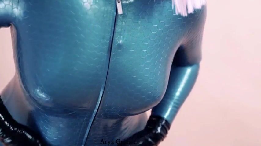 Sexy MILF with big natural ass teasing in latex catsuit rubber fetish free porn video