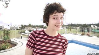 Holiday flirt escalates - sex at the hotel pool! Hopefully nobody catches me!