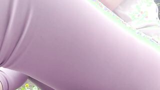 In a park full of people, your friend gets her tight leggings completely wet in hot pee