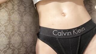 I get a tan in the sun and play with my navel
