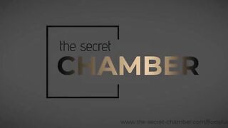 Fiona Fuchs meets the LOVE-Chamber - Glory hole