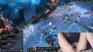Nerdyluna98 Plays League of Legends While Using a Vibrator for Clitoral Pleasure