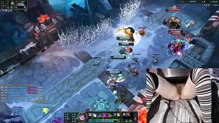 I'M BACK! Gamer Girl playing naked in bed League of Legends #20 Luna