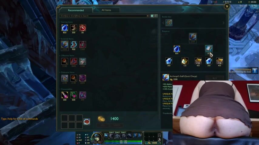 I show my stretched butthole while I play League of Legends #17 Luna