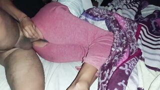 Steamy Late-Night Encounter: Latina MILF's Secret Rendezvous
