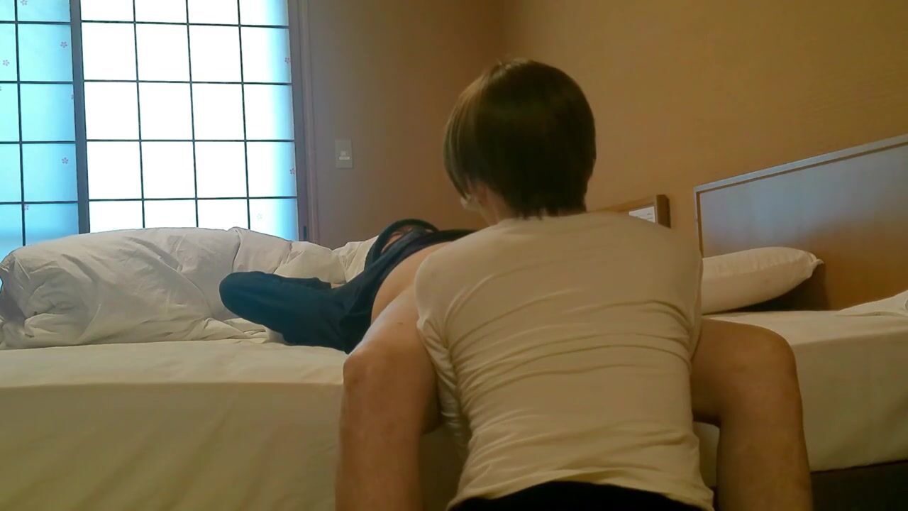 Intriguing Encounter: Mature Couple's Private Rendezvous