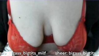 Curvy Latina MILF's Sensual Solo Adventure: Exploring Her Perfect Curves