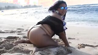 Behind the Scenes: Captivating Nude Beach Photoshoot Adventure