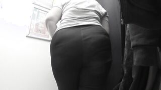 Unexpected Moments in the Fitting Room: A Sneak Peek into Curiosity and Fun