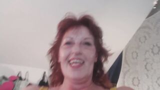 Join DawnSkye for a Relaxing Smoke and an Intimate Experience with a Sultry Redhead