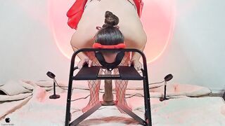 Seductive Cosplay Costume: Tempting Squats and Intense Dildo Pleasure!