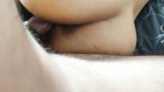 Curious Encounter with a Charming Iranian Beauty - Real Amateur Experience!