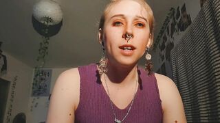German MILF with a hot mommy's touch: I'll make you adore your son's penis with my help!