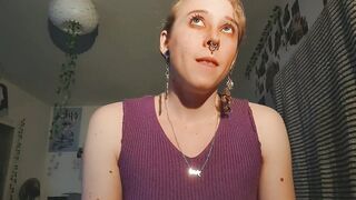 German MILF with a hot mommy's touch: I'll make you adore your son's penis with my help!