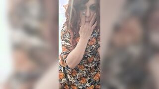 My wet pussy makes this hot milf hot and horny on play dates