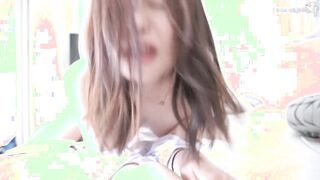 ブルマ美女がまんぐり返し♡寝バックが気持ちよすぎて中出し…精子があふれ出る（日本人素人、個人撮影、パイパン）