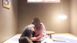 人気キャラのコスプレをさせて和室でドッキング