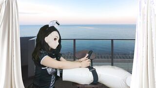 HENTAI Aibu。ベランダ。メイド。電動マッサージ機でオナニー。