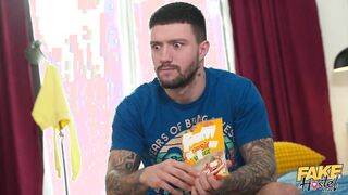 Unexpected Delights: Hilarious Encounter with Surprising Guests - Full Scene Featuring Stacy Cruz