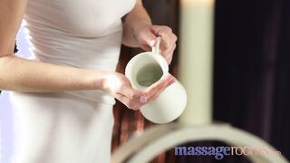 Sensual Oil Massage: Curvy Beauties Share Intimate Moments with Dutch Girl