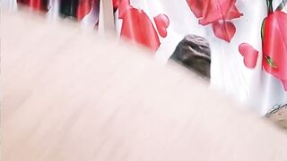 Love her to stay still while she satisfies cock
